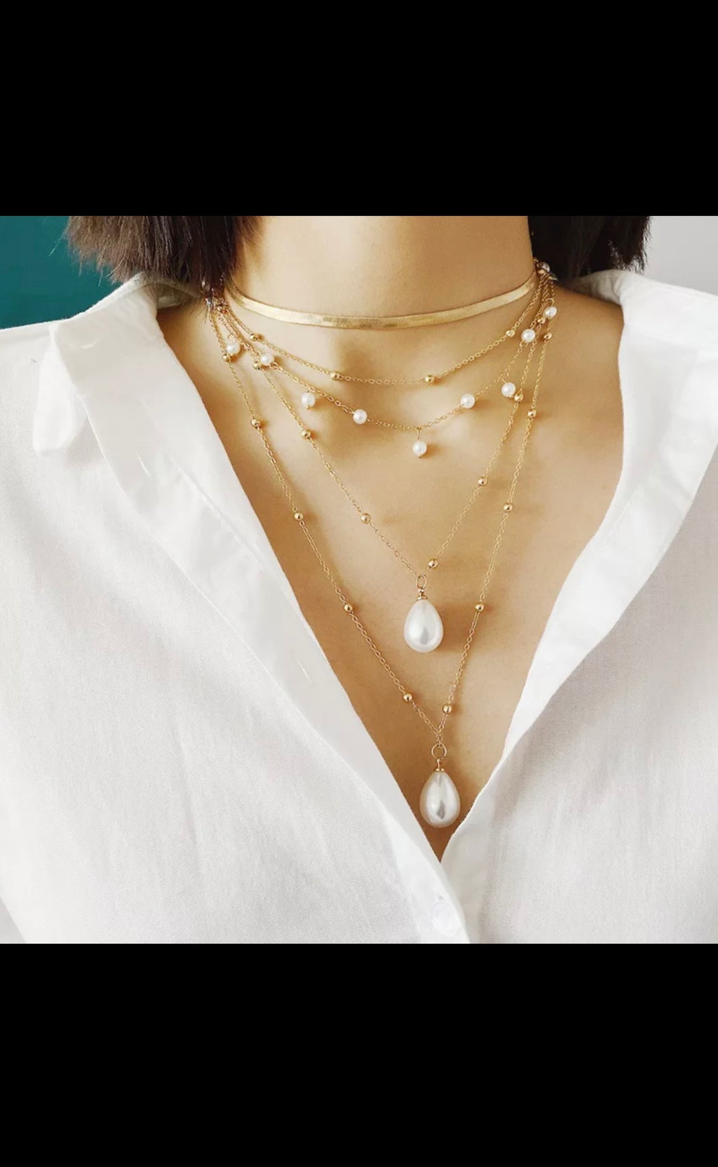 Pearly Layered Necklace